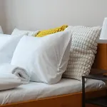 Komfortowy Apartament Blisko Rzeki We Wroclawiu Z Biurkiem I Wanna By Noclegi Renters